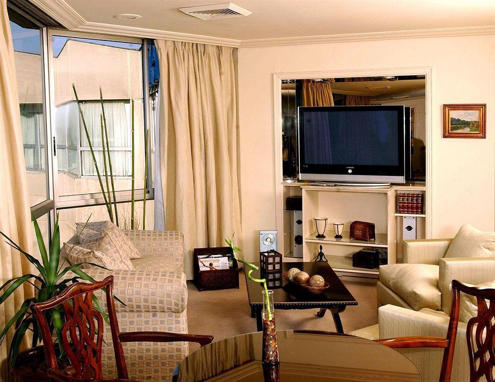 Sheraton & Convention Center 5*